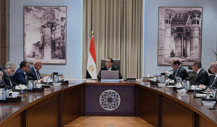 Egypt Denies Rumors About Red Sea Land, Says Government Still Owns It All