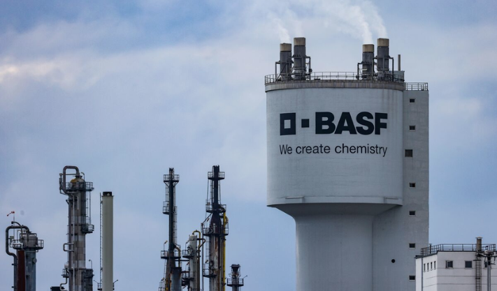 Qatar Investment Authority Supports $8.9 Billion BASF-Carlyle Coatings Deal