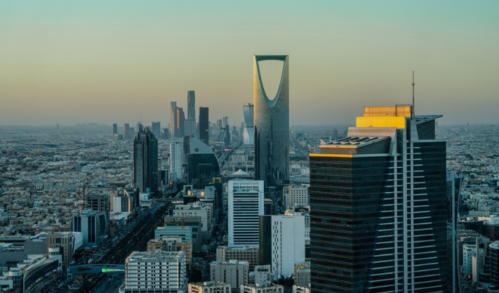Saudi Arabia’s Unemployment Rate Falls to 4.3% in Q3 2025