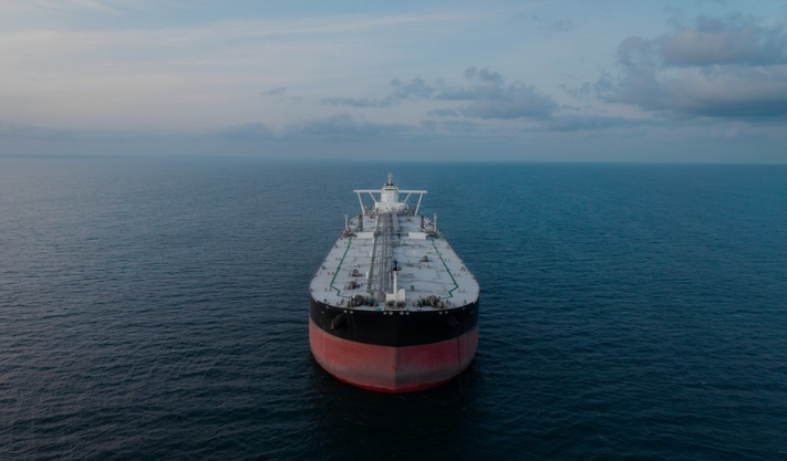 Strait of Hormuz in Focus: How Oil Prices React to Risk