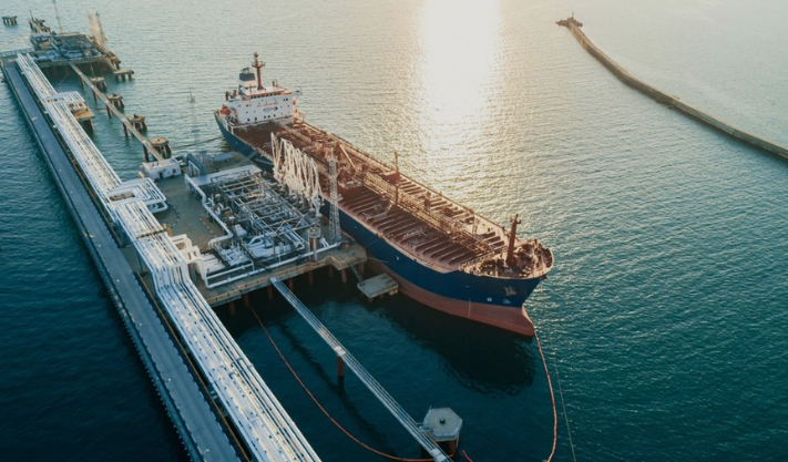 How Middle East Tensions Are Quietly Increasing Russia’s Oil Income